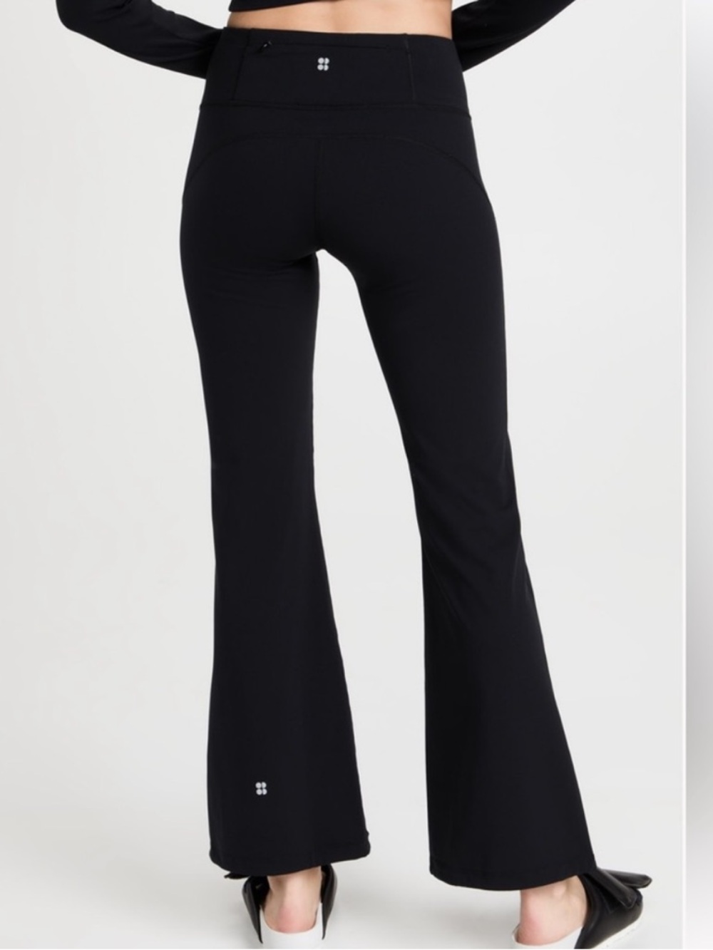 Sweaty Betty Power Kick Flare Size Small in Black Like New Condition